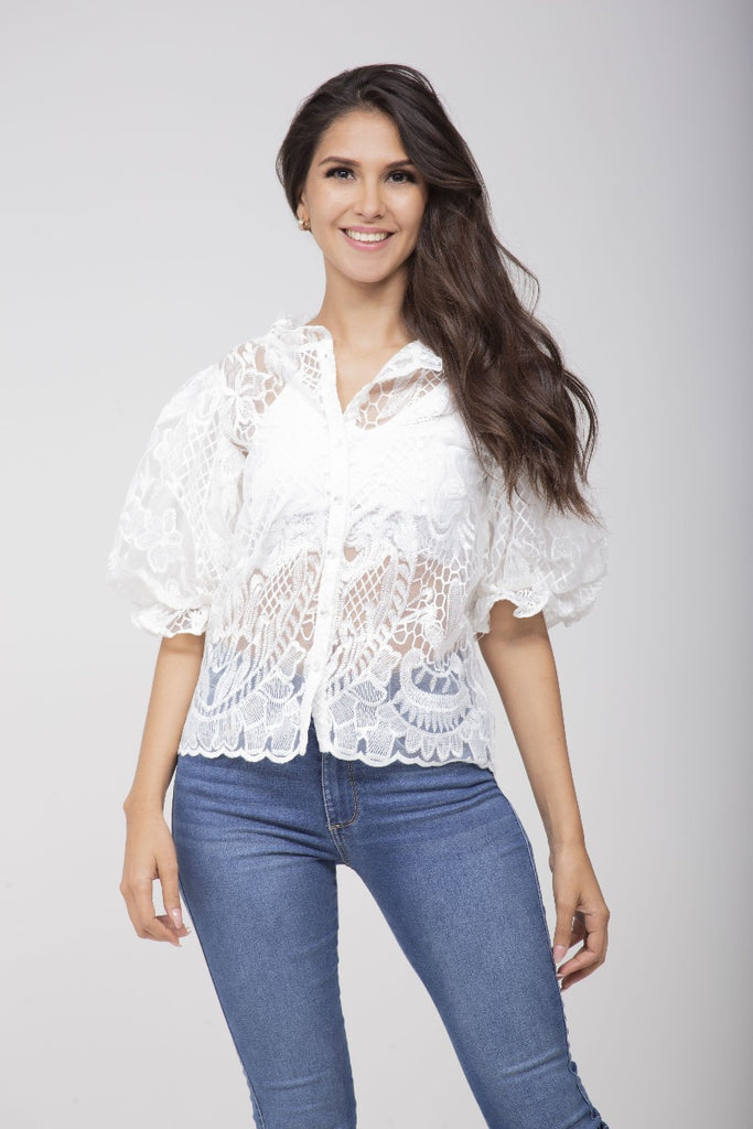 Blusa con transparencias blanca manga puff con holanes Ciudadela